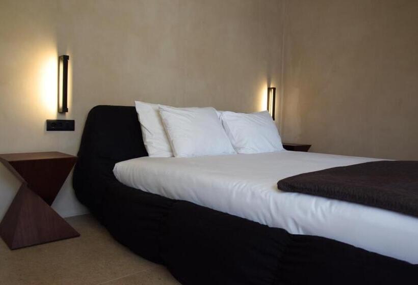 デラックススイート, 99 Adrianou Apartments