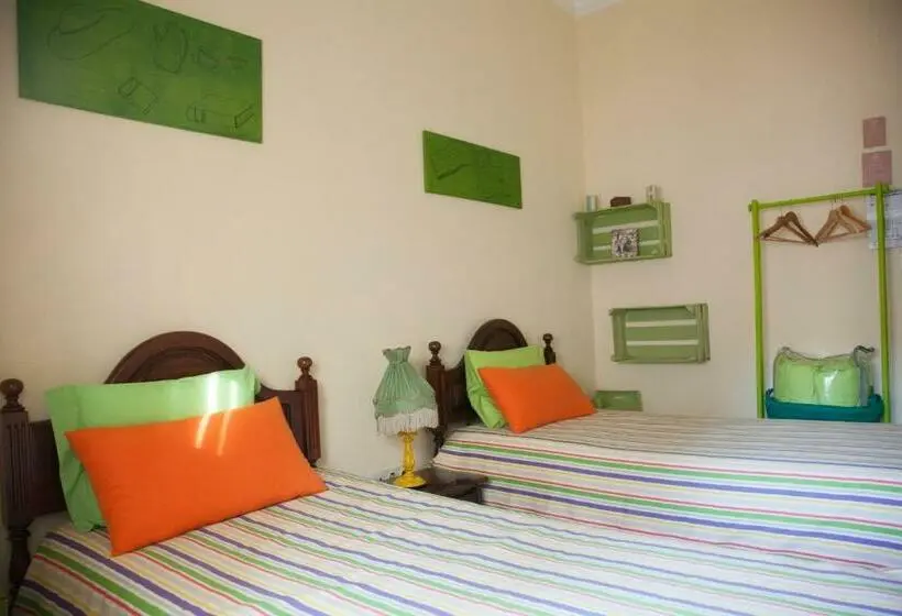 バス共有のスタンダードルーム, 18st. Hostel