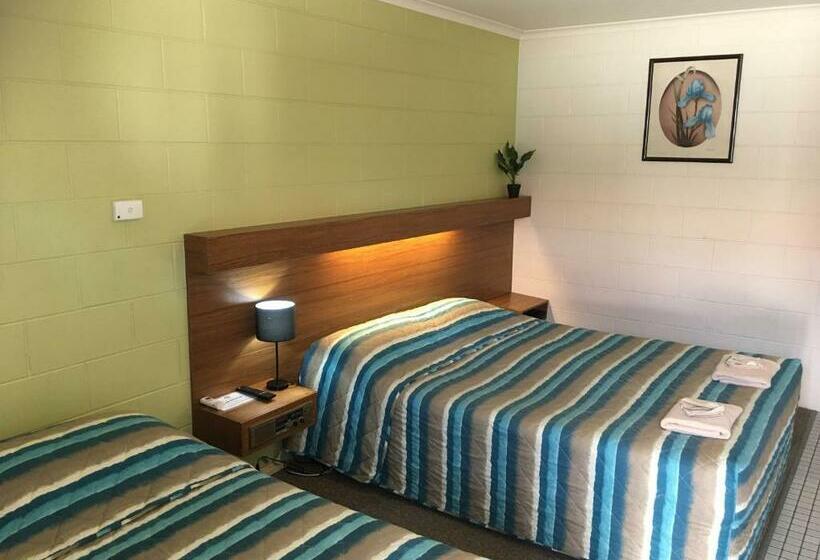اتاق استاندارد سه نفره, Albury Central Motel