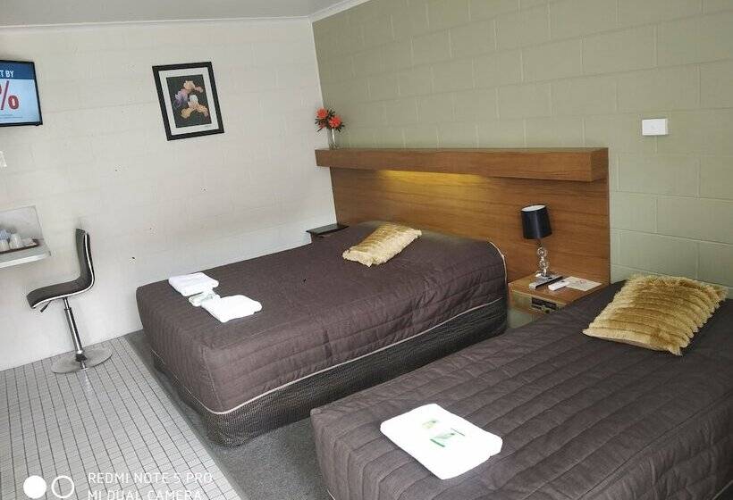 اتاق استاندارد سه نفره, Albury Central Motel