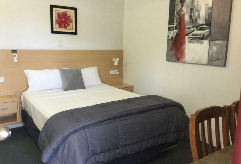 标准间, Ayrline Motel