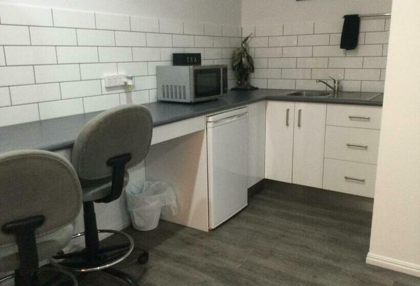 带1个卧室的公寓, Ayrline Motel