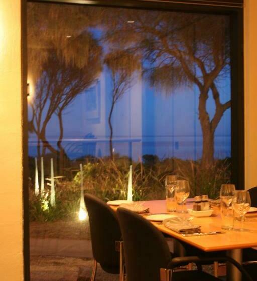 Люкс Вид на Море, Edge Of The Bay Resort