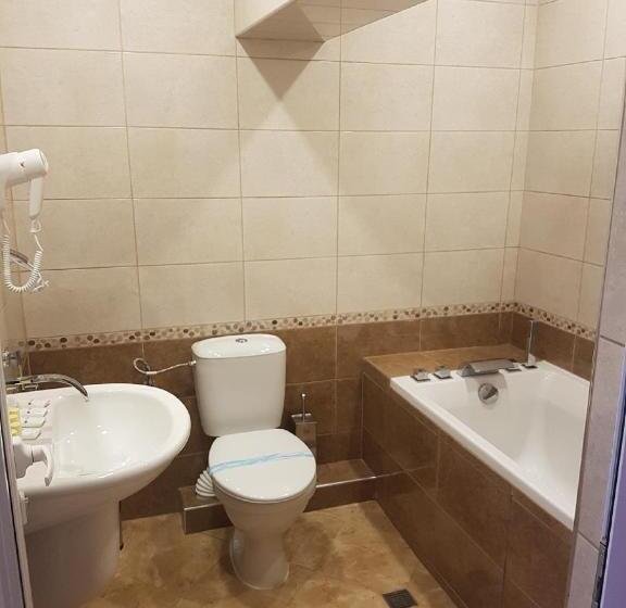 Family flat with balcony, Family Hotel Alfa Vita