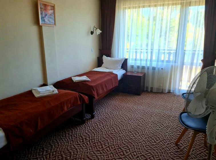 2 Bedroom Suite with Balcony, Family Hotel Bela