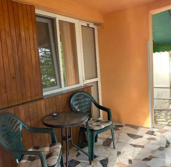 اتاق استاندارد با بالکن, Family Hotel Julian