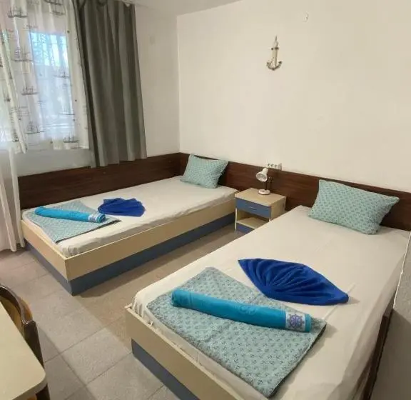 اتاق استاندارد, Family Hotel Julian