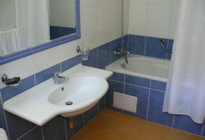 バルコニー付きジュニアスイート, Family Park Hotel Kyoshkove