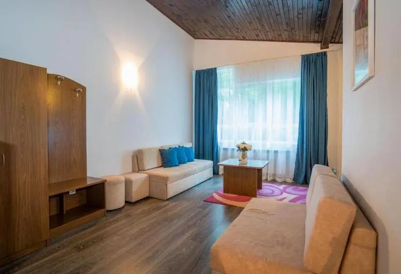 Duplex-huoneisto 1 Makuuhuone, Family Park Hotel Kyoshkove