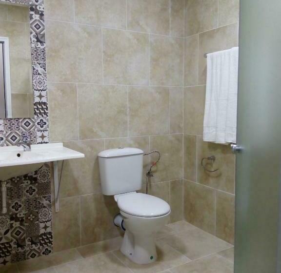 غرفة قياسية ثلاثية مطلة علي حمام السباحة, Afrodita Dimitrovgrad Bg