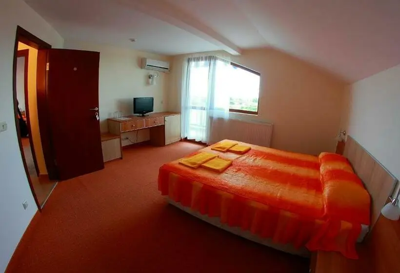 Standard-huone, Akre