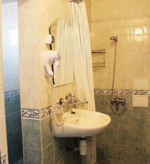 سوییت جونیور با بالکن, Bobchev