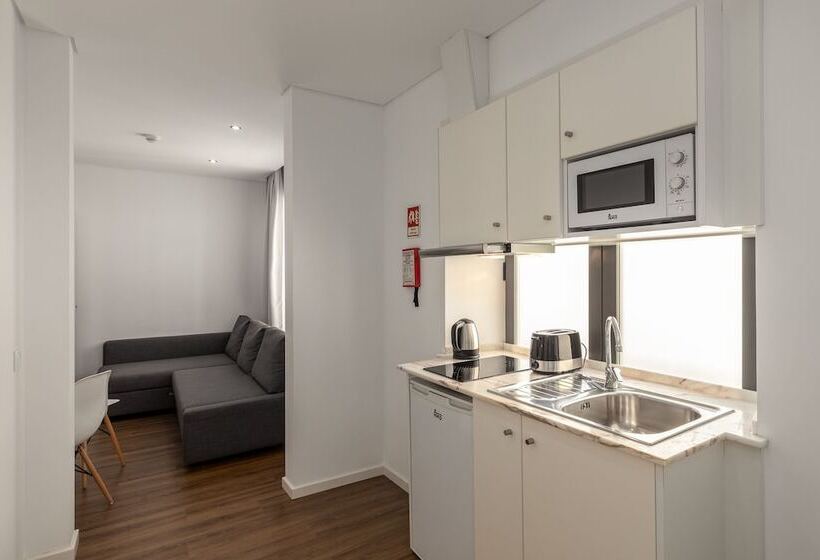 Студия Стандарт, Cidade De Olhao