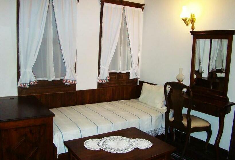 套房, Djudjeva Kyshta