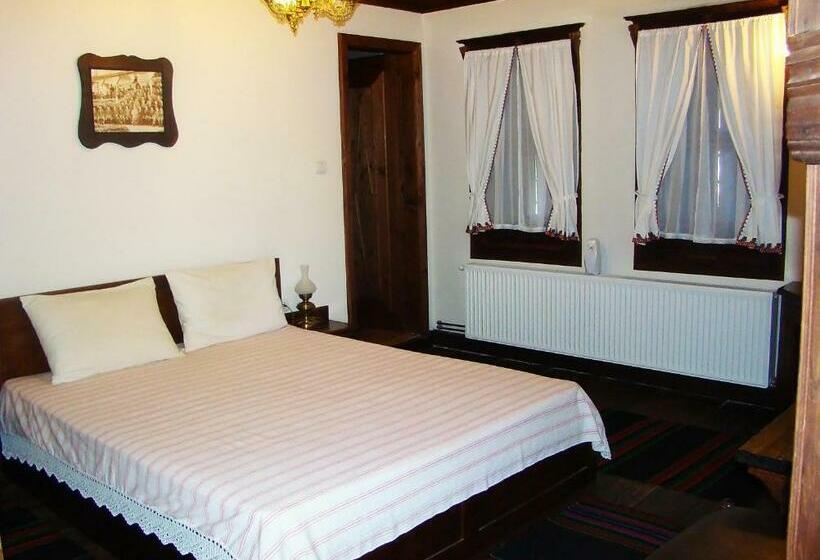 标准间, Djudjeva Kyshta