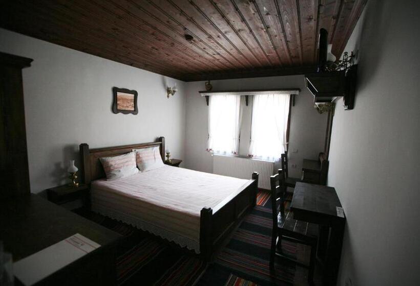 标准间, Djudjeva Kyshta