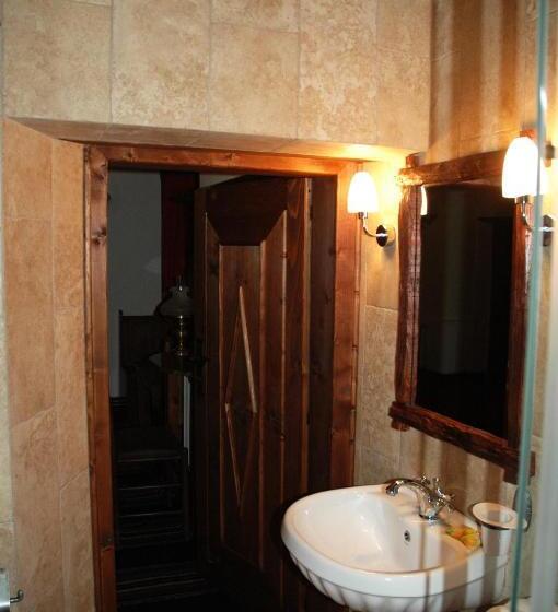 标准间, Djudjeva Kyshta