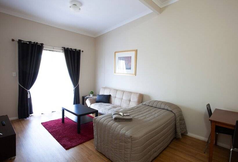 Шале 1 Спальня, The Rec