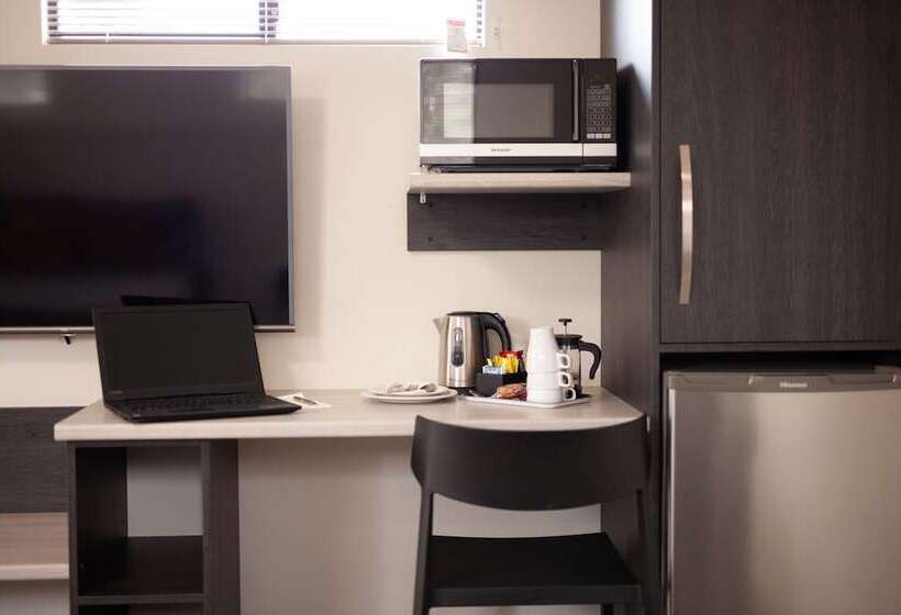 Семейный Номер, The Rec