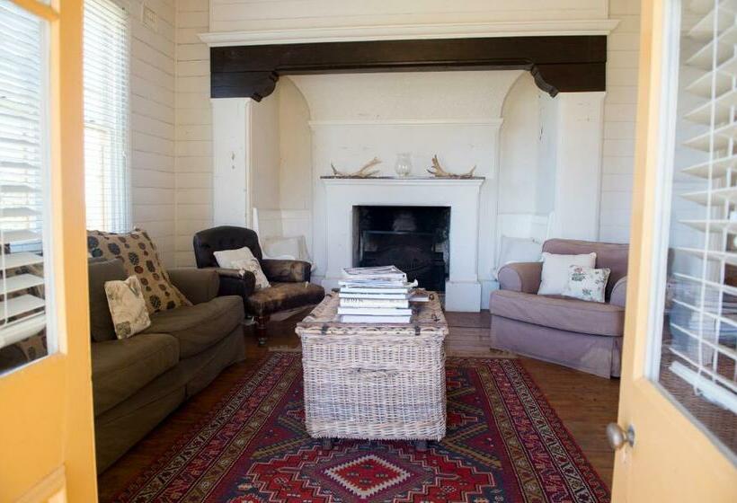 جناح ديلوكس سرير كينج, Hillview Heritage Estate