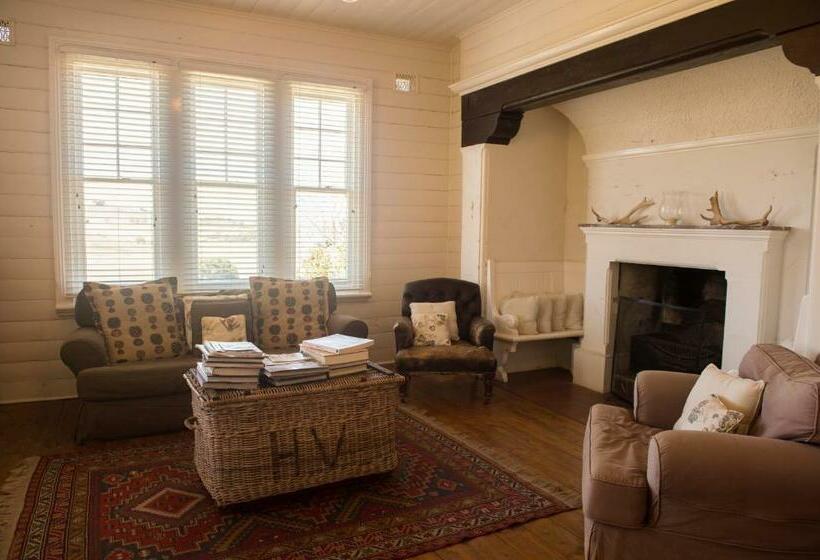 جناح ديلوكس سرير كينج, Hillview Heritage Estate