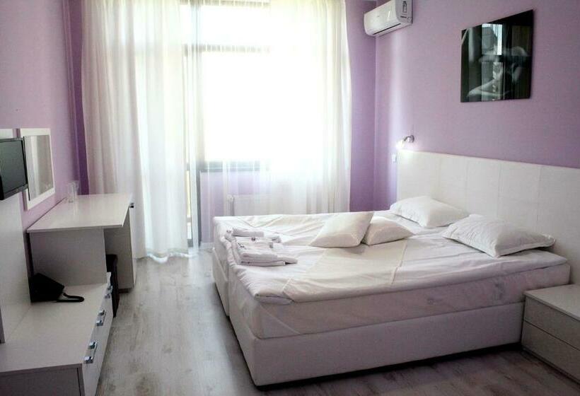 标准间, Incanto Family