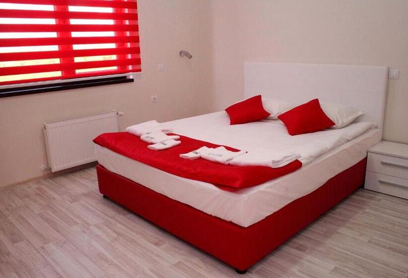 带1个卧室的带阳台的公寓, Incanto Family