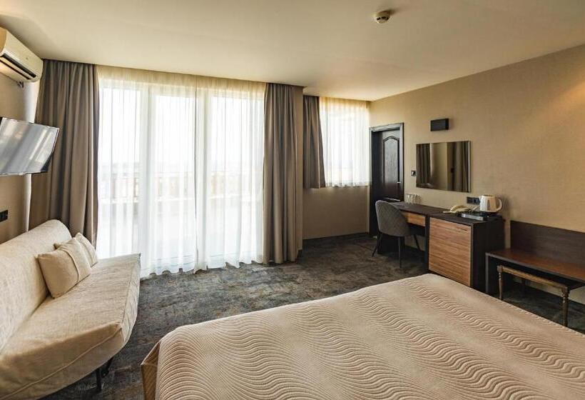 استودیوی استاندارد, Kalithea Family