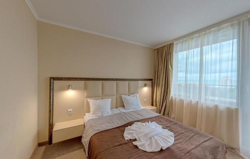 Номер Стандарт с Балконом, Kamenec