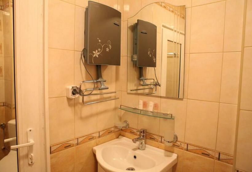 Habitación Estándar, Meatsa