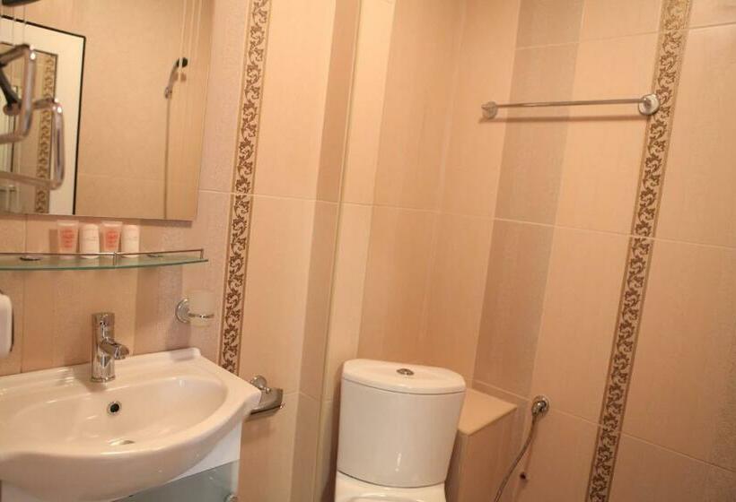 Habitación Estándar, Meatsa