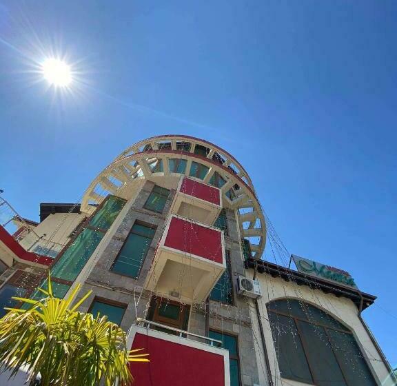 Habitación Estándar, Meatsa