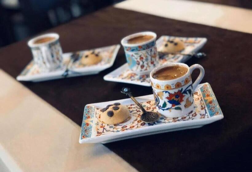 Junior Suite Deluxe, Meatsa