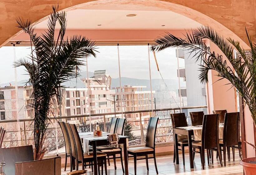 Junior Suite, Meatsa