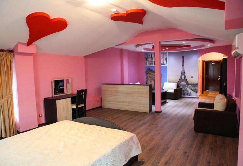 Junior Suite Deluxe, Meatsa