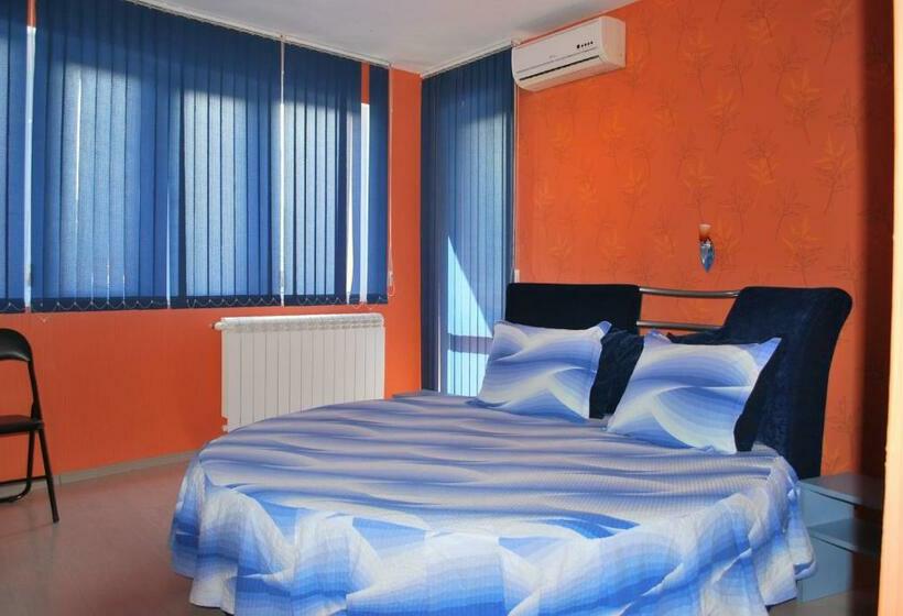 标准间带漩涡浴缸, Milenium