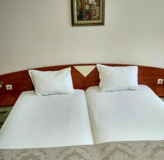Standard Room, Philippopolis