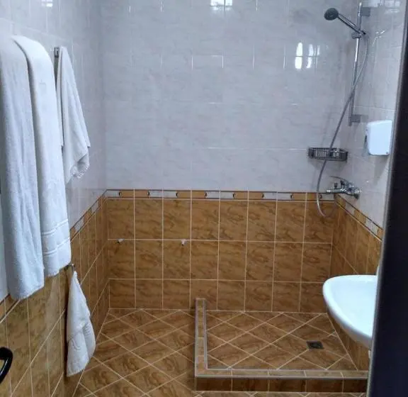 Suite, Philippopolis