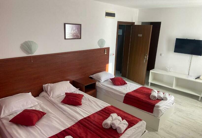 Triple Room Sea View, Ribarska Sreshta Family