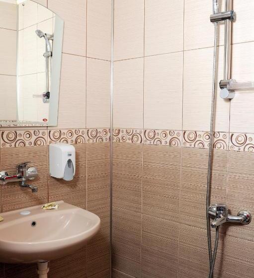 غرفة قياسية فردية, Simona Complex