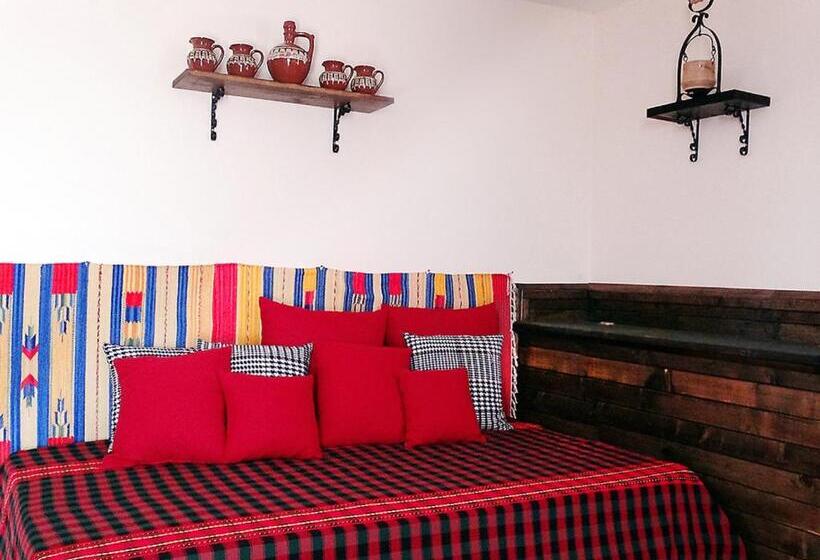 شقة غرفتين نوم مزودة بشُرفة, Simona Complex