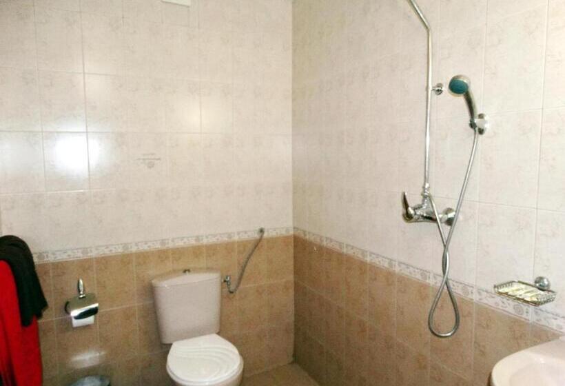 شقة غرفتين نوم مزودة بشُرفة, Simona Complex