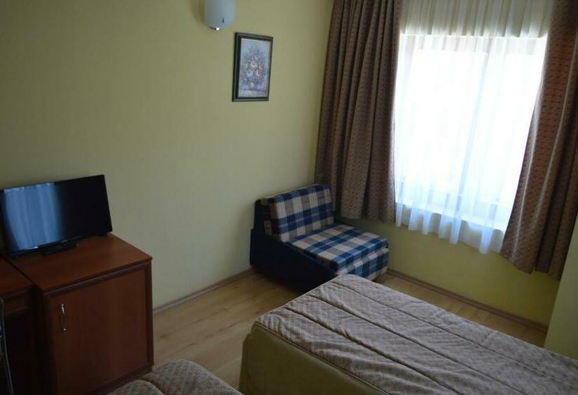 غرفة قياسية إطلالة جانبية علي البحر, Stankoff