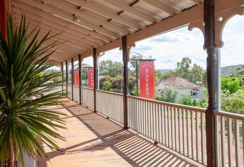 Трехместный Номер Стандарт Совместная Ванная, The Rec