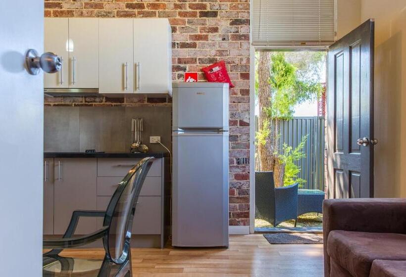 Апартаменты 1 Спальня, The Rec