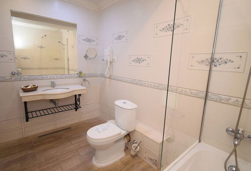 带1个卧室的豪华公寓, Therma Palace Mineral Pool & Spa & All Inclusive