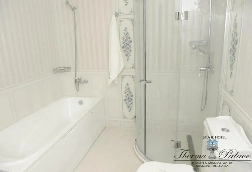 海の見える１ベッドルームアパートメント, Therma Palace   Mineral Pool & Spa & All Inclusive