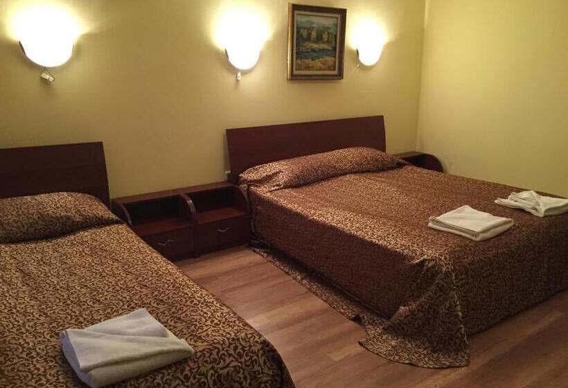 エコノミールーム, Varosha