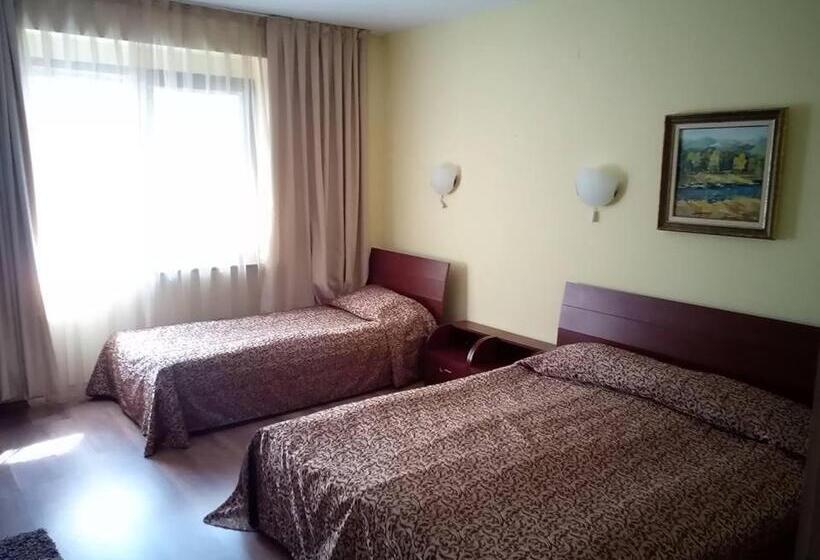 エコノミールーム, Varosha