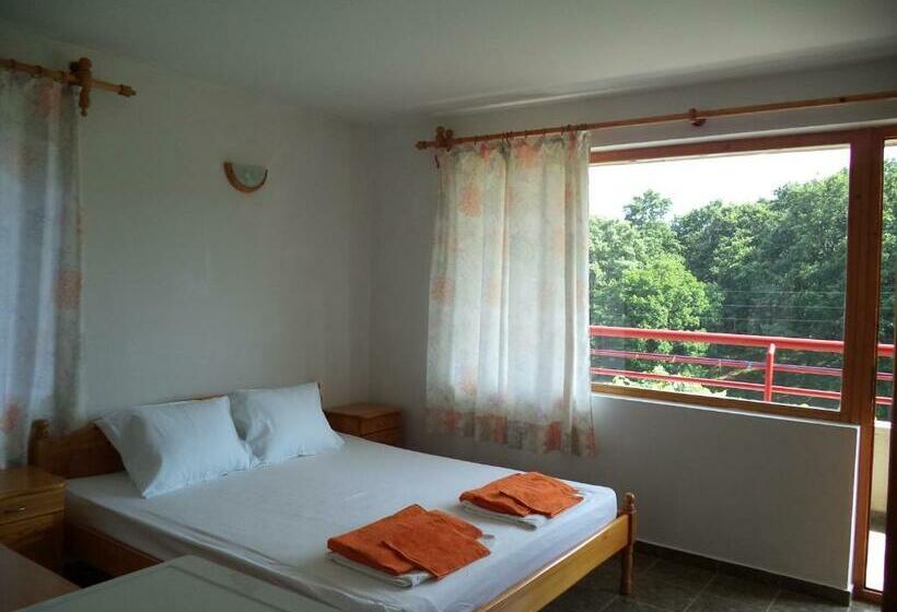 اتاق راحتی, Victoria Sinemorets Guest House